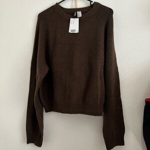 Brand new dark brown sweater